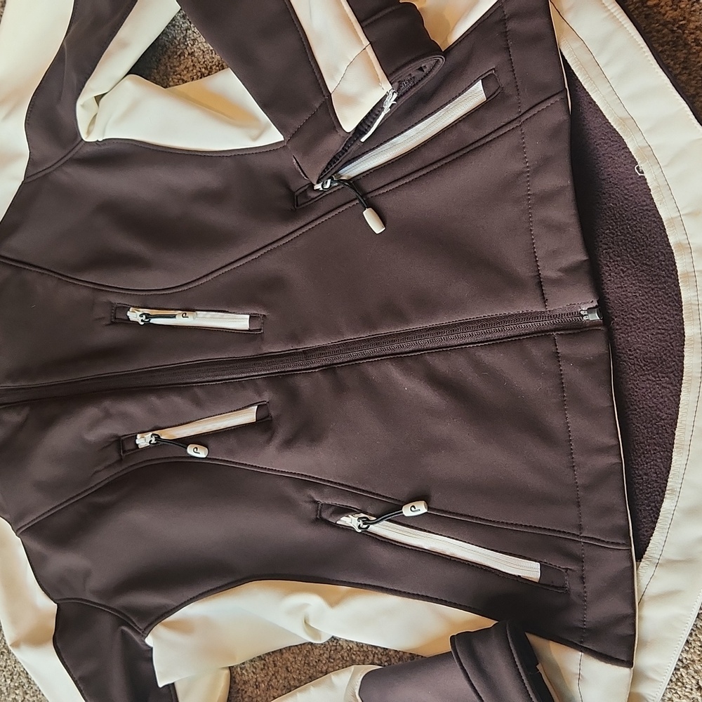 Predator | Brown & White Soft Shell Jacket - Picture 3 of 13